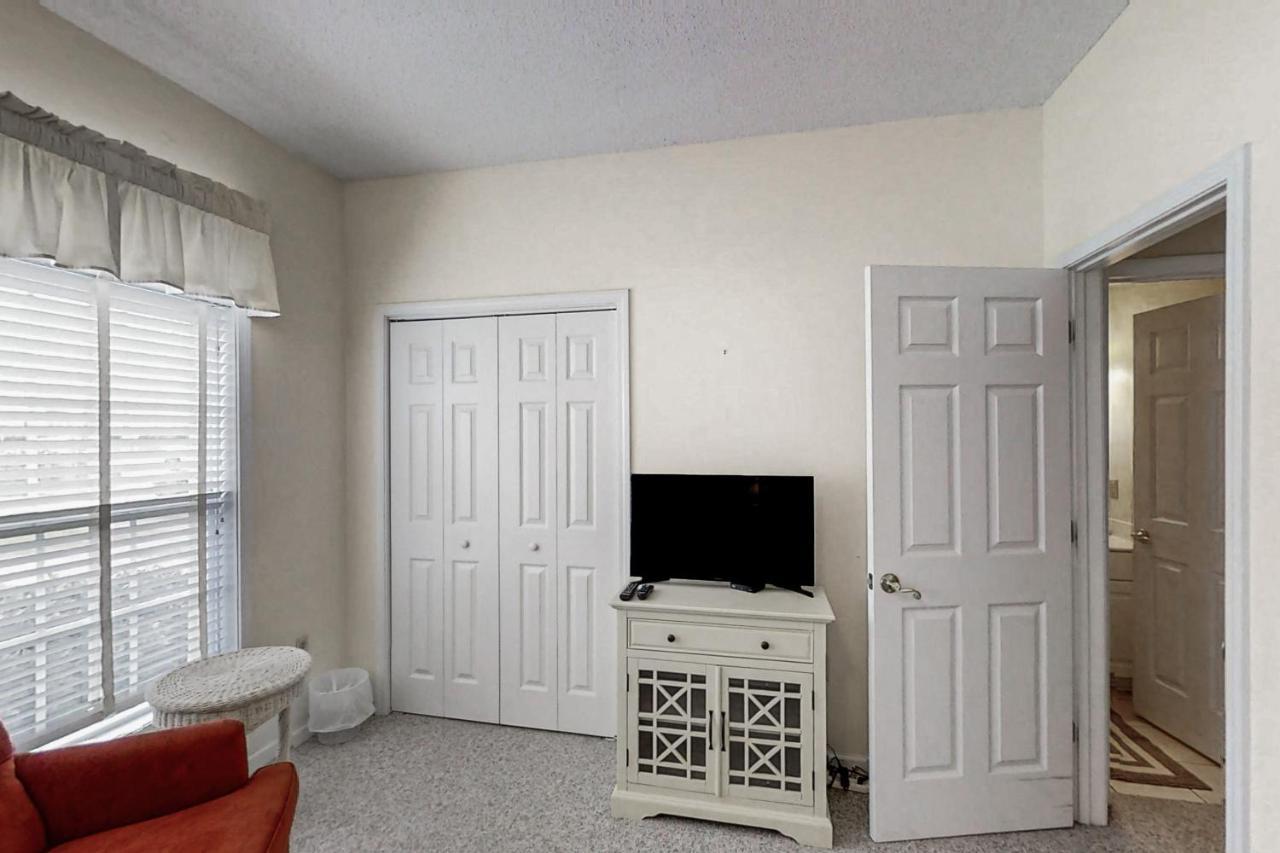 Scotch Broom E-104 Appartement